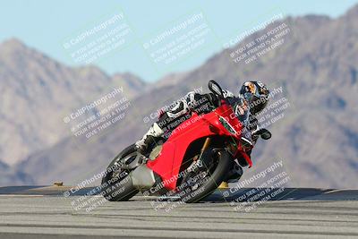 media/Dec-04-2025-Racers Edge (Thu) [[5ebc9f124d]]/2-A Group/7-Session 5 (Turn 9)/